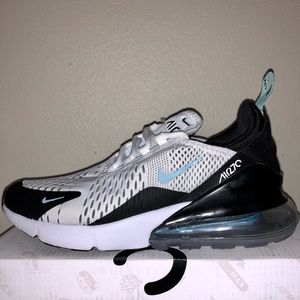 Nike AirMax 270